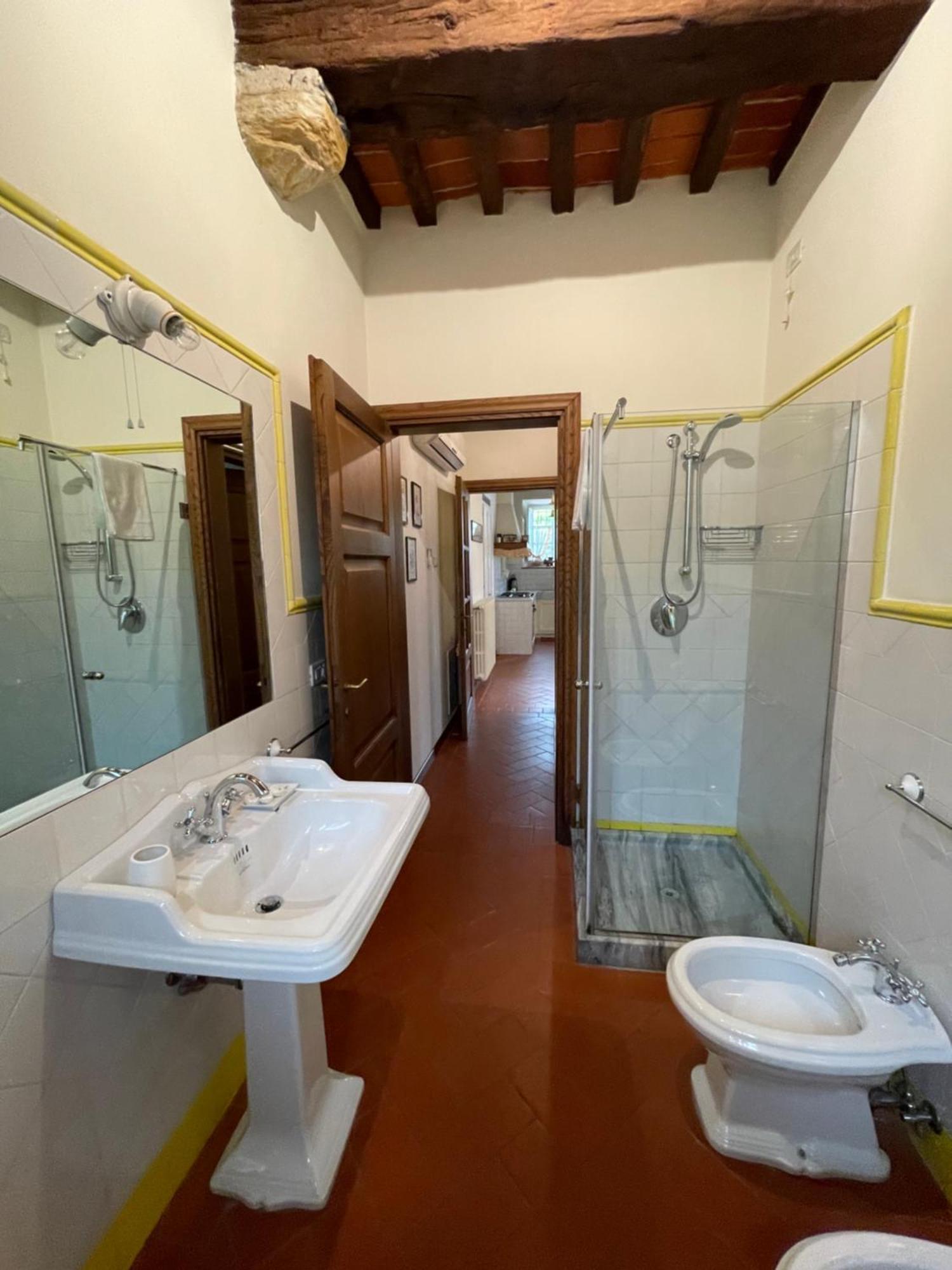 In Versilia Seravezza Bagian luar foto