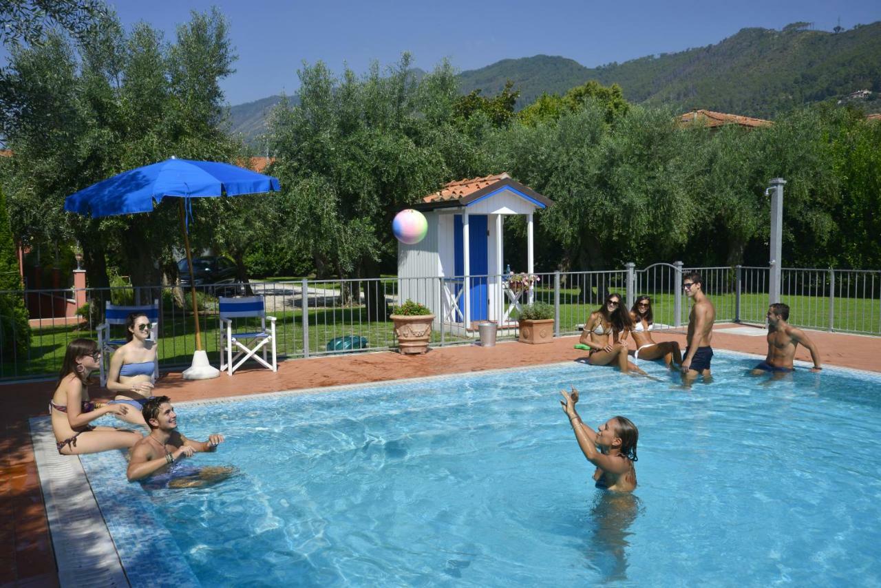 In Versilia Seravezza Bagian luar foto