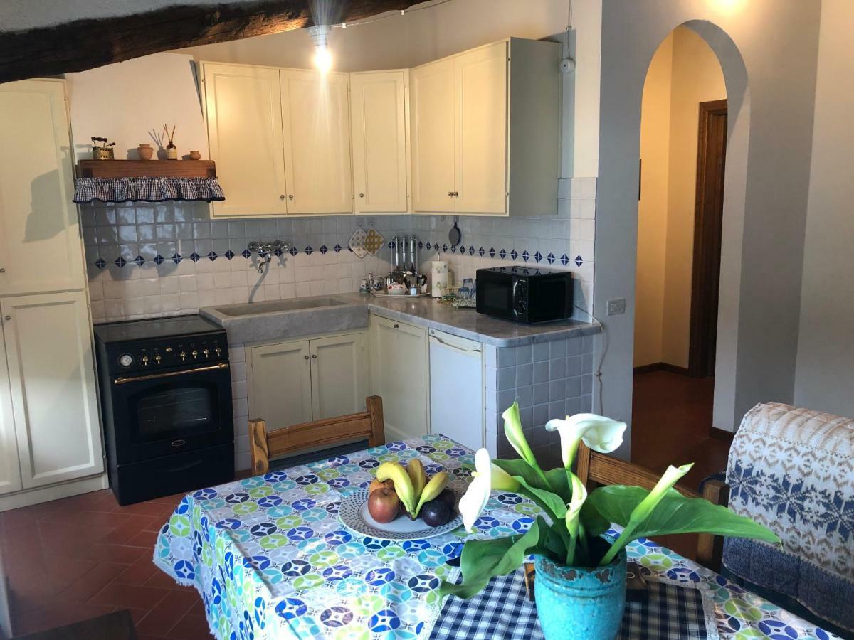 In Versilia Seravezza Bagian luar foto